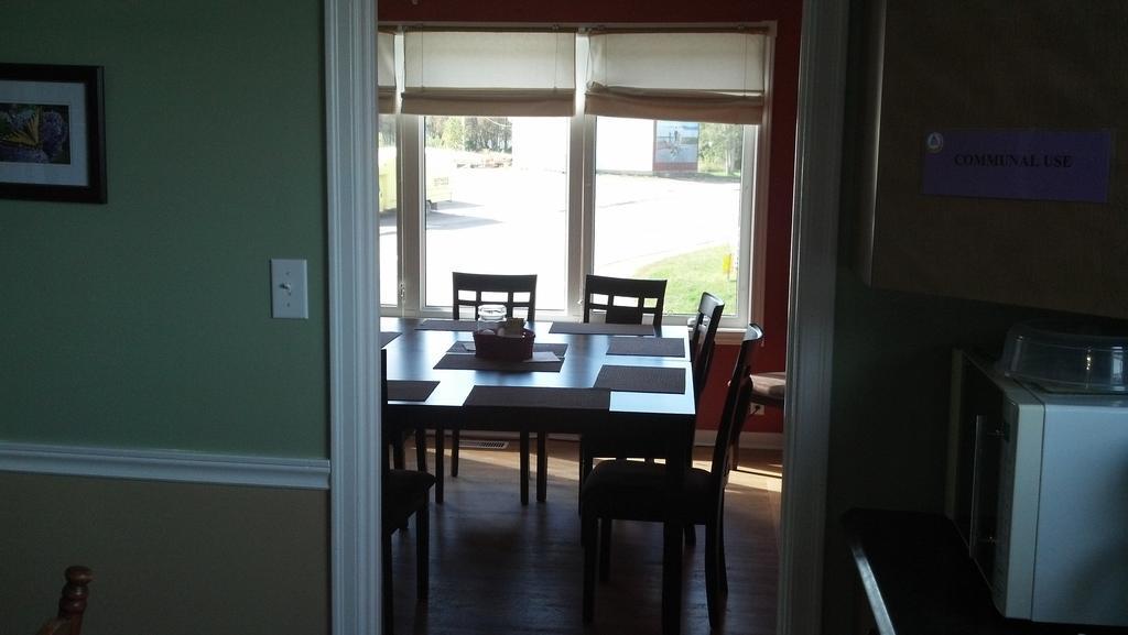 Exploits Inn And Suites Botwood Esterno foto