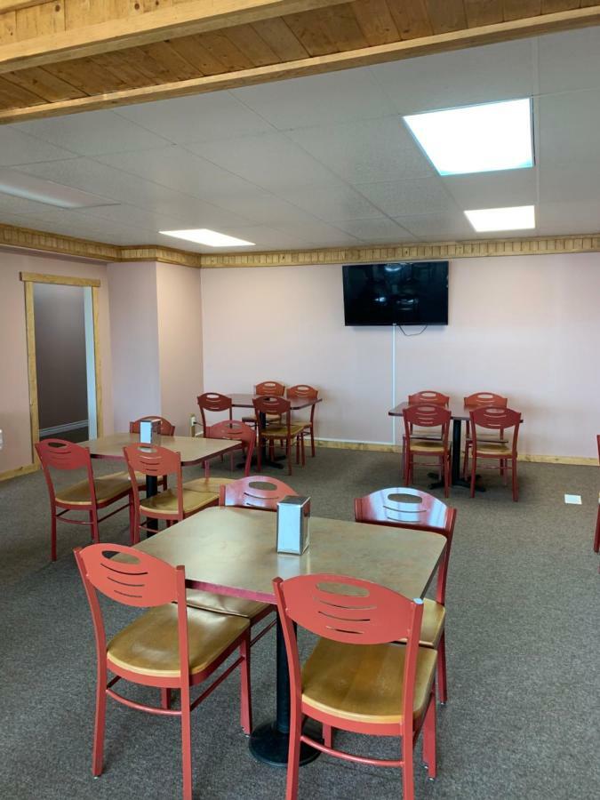 Exploits Inn And Suites Botwood Esterno foto